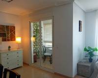 Alquiler a largo plazo - Apartamento - Torrevieja - Centro