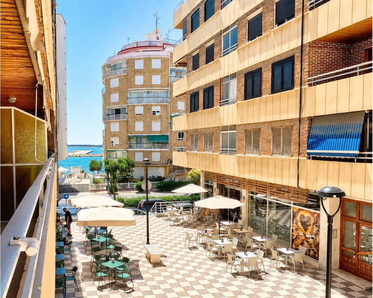 Apartament / Duplex - Venta - Torrevieja - Playa Acequion