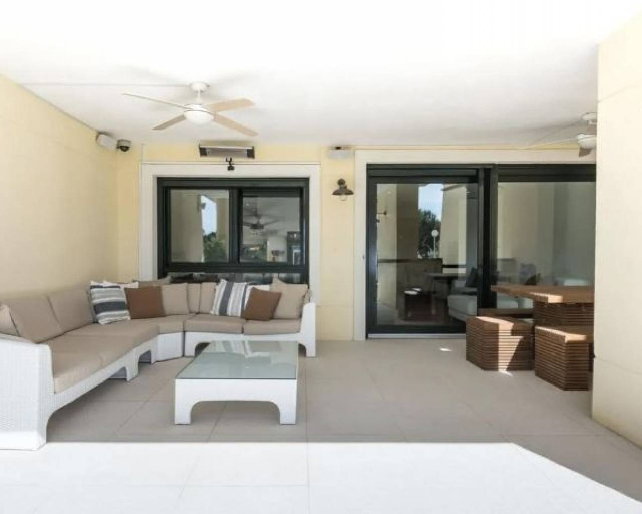 Apartamento - Venta - Lomas De Campoamor - Lomas De Campoamor