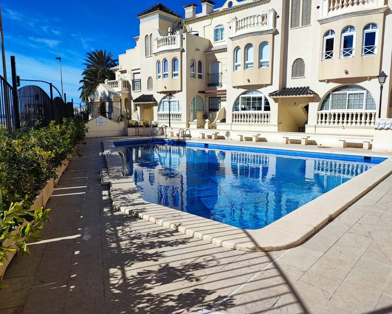 Apartamento - Venta - Torrevieja - Torrevieja