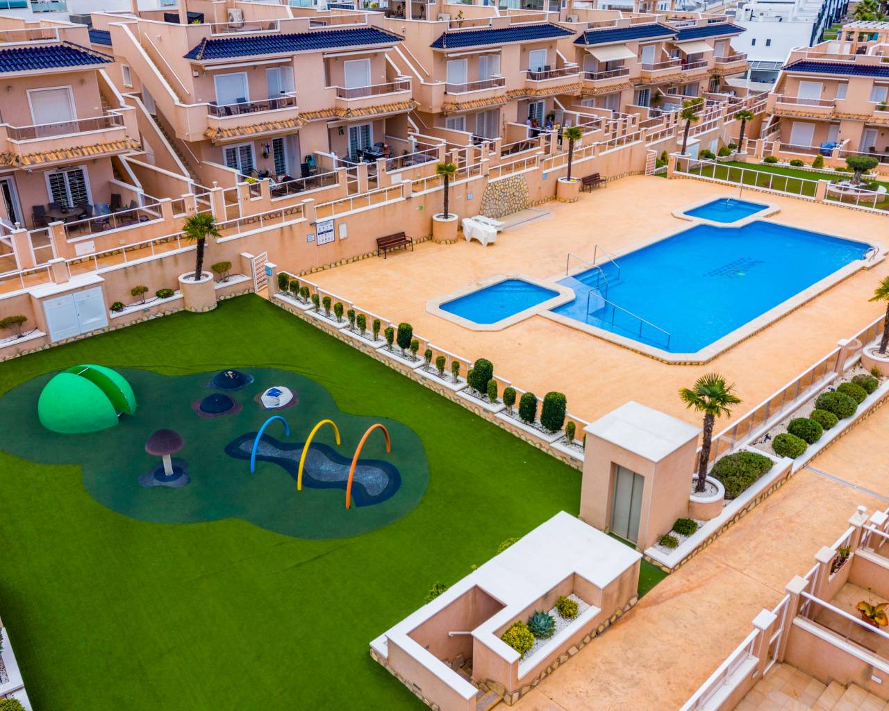 Apartment / flat - Resale - Torrevieja - Punta Prima