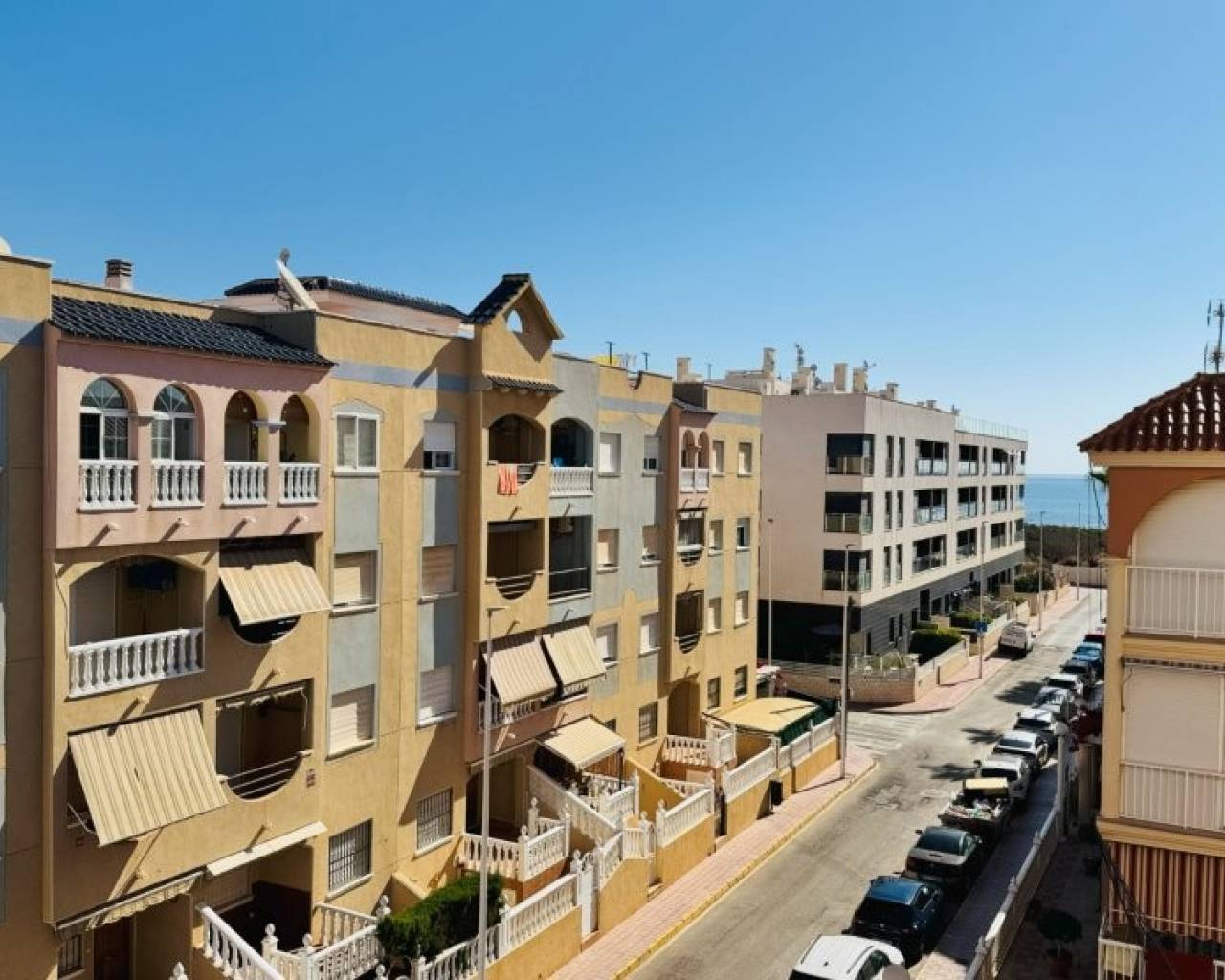 Apartment - Resale - La Mata - La Mata