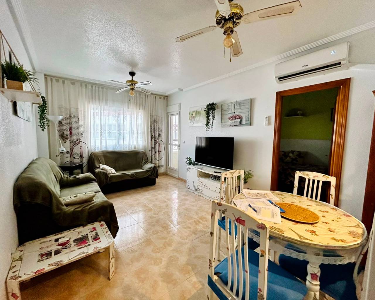Apartment - Resale - Torrevieja Centro - Torrevieja