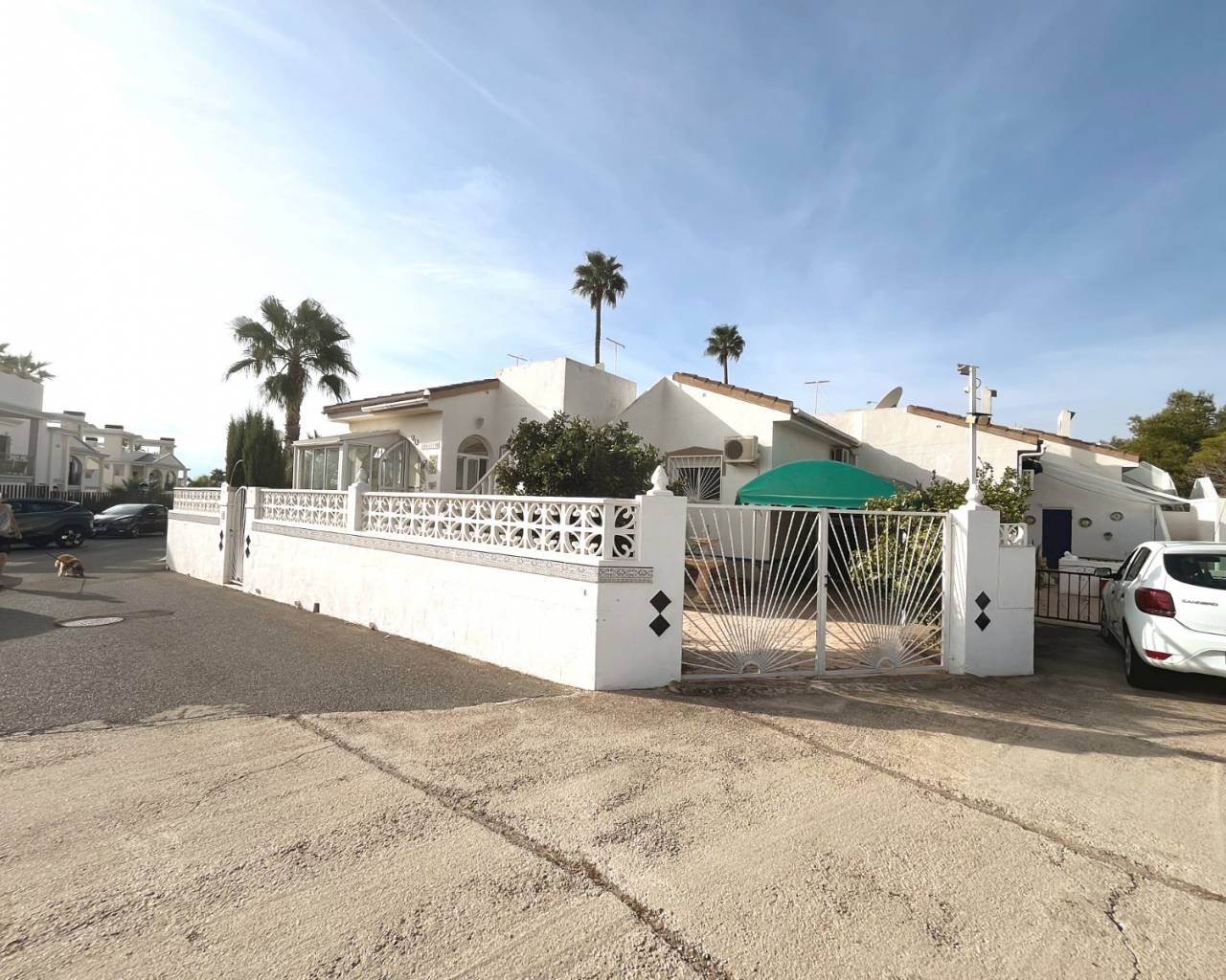 BUNGALOW - Resale - Ciudad Quesada - Pueblo Bravo