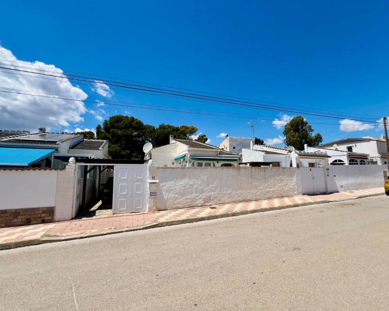 Detached House / Villa - Venta - El Chaparral - El chaparral