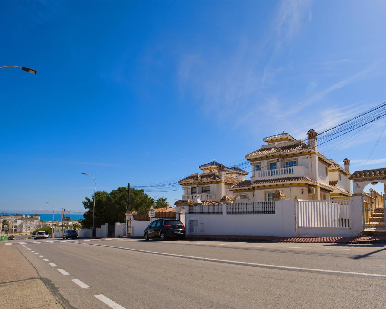 Detached Villa - Resale - Torrevieja - Torrevieja