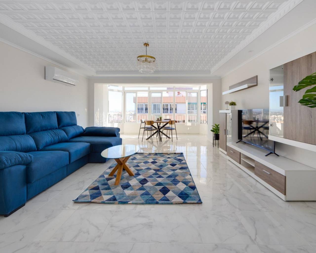 Flat - Resale - Torrevieja - SCMOC-89588