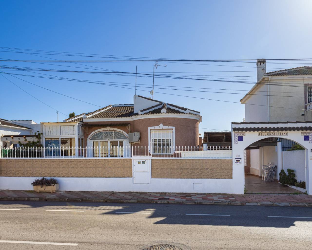 Freistehende Villa - Resale - Torrevieja - Urbanización San Luis