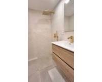 Resale - Apartament / Duplex - Torrevieja - Playa Acequion