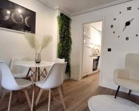 Resale - Apartament / Duplex - Torrevieja