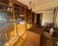 Resale - Apartamento - Alicante