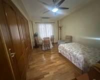 Resale - Apartamento - Alicante