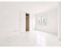 Resale - Apartamento - Punta Prima