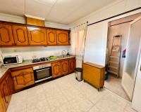 Resale - Apartamento - Torrevieja - Playa de los Locos