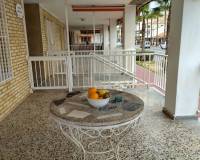 Resale - Apartment / flat - Torrevieja - Playa de los Naufragos