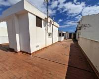 Resale - Apartment / flat - Torrevieja - Puerto