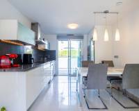 Resale - Apartment / flat - Torrevieja - Punta Prima