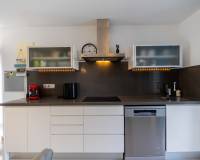 Resale - Apartment / flat - Torrevieja - Punta Prima