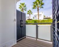 Resale - Apartment / flat - Torrevieja - Punta Prima