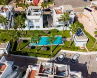 Resale - Apartment / flat - Torrevieja - Punta Prima