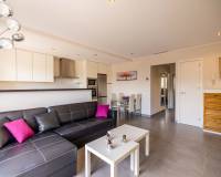 Resale - Apartment / flat - Torrevieja - Punta Prima