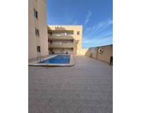 Resale - Apartment - Los Montesinos - Centro