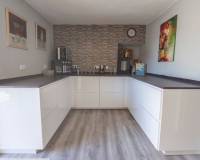 Resale - Apartment - Los Montesinos