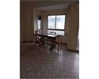 Resale - Apartment - Oliva