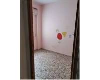 Resale - Apartment - Oliva