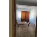 Resale - Apartment - Oliva