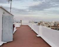 Resale - Apartment - Oliva