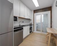 Resale - Apartment - Orihuela Costa - Campoamor