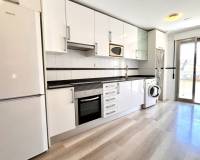 Resale - Apartment - Santa Pola