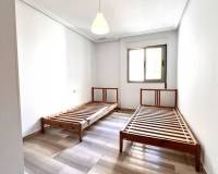 Resale - Apartment - Santa Pola