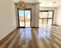 Resale - Apartment - Santa Pola