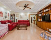Resale - Apartment - Torrevieja - Acequion