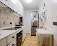 Resale - Apartment - Torrevieja - Acequion