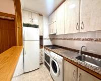 Resale - Apartment - Torrevieja - Acequion