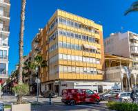 Resale - Apartment - Torrevieja - Centro - Muelle Pesquero