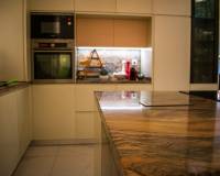 Resale - Apartment - Torrevieja - Centro