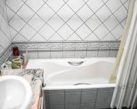 Resale - Apartment - Torrevieja - Centro
