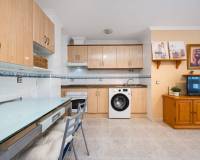 Resale - Apartment - Torrevieja - Centro