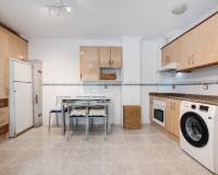 Resale - Apartment - Torrevieja - Centro