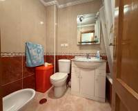 Resale - Apartment - Torrevieja - Centro