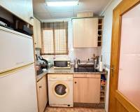 Resale - APARTMENT - Torrevieja - Estacion de autobuses