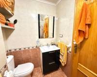 Resale - APARTMENT - Torrevieja - Estacion de autobuses