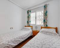 Resale - Apartment - Torrevieja - Parque las naciones