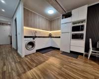 Resale - Apartment - Torrevieja - Playa de los Locos