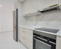 Resale - Apartment - Torrevieja - Playa de los Naufragos