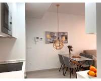 Resale - Apartment - Torrevieja - Playa del cura